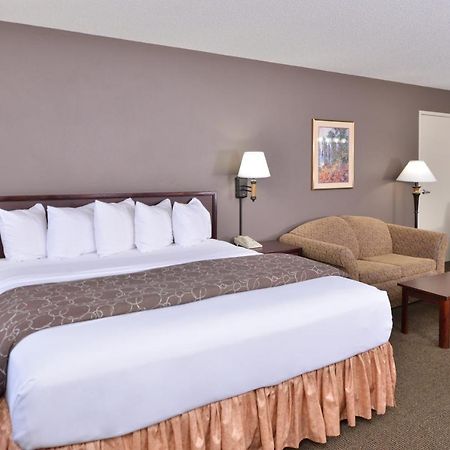 Kelly Inn 13Th Avenue Fargo Dış mekan fotoğraf